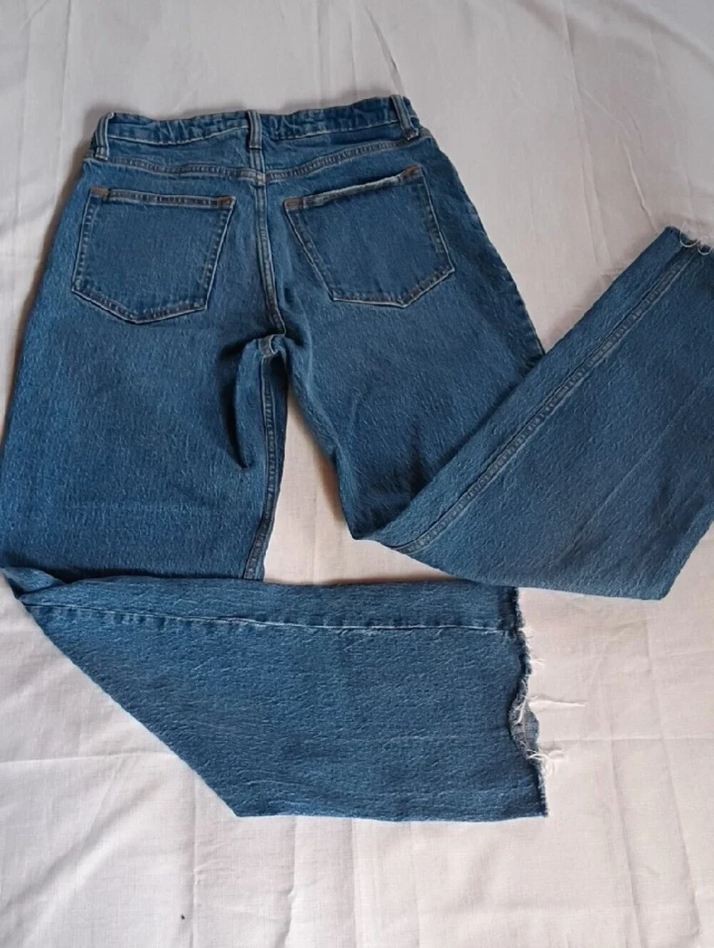 Abercrombie & Fitch The 90's Relaxed High Rise Straight Size 28 Blue Denim Jeans